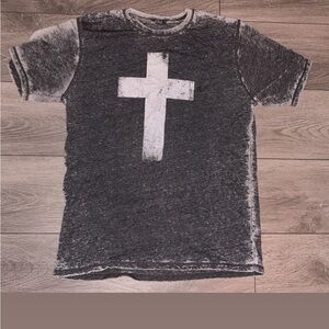 J America Size XL Women’s Short Sleeved Cross Religious Graphic T Shirt Soft